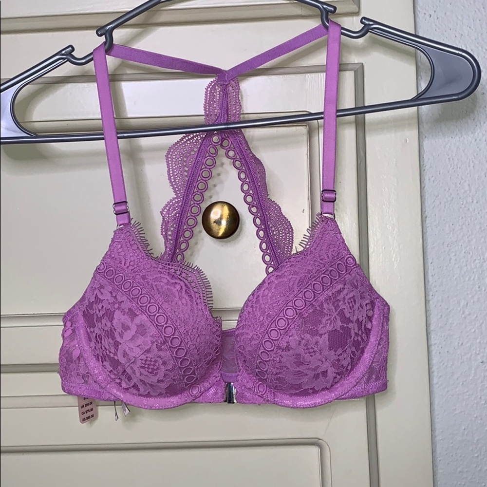 Victoria’s Secret “Dream Angels” Lace Push Up Bra